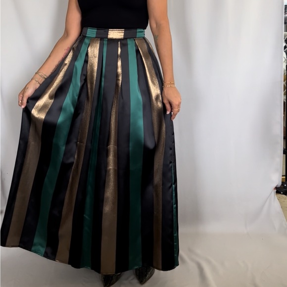 EVENING black, gold and green striped maxi skirt - perfect for holiday events - Picture 7 of 7